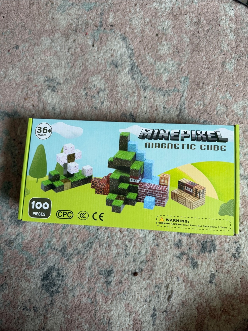 Magnetic Cube Building Set - Green